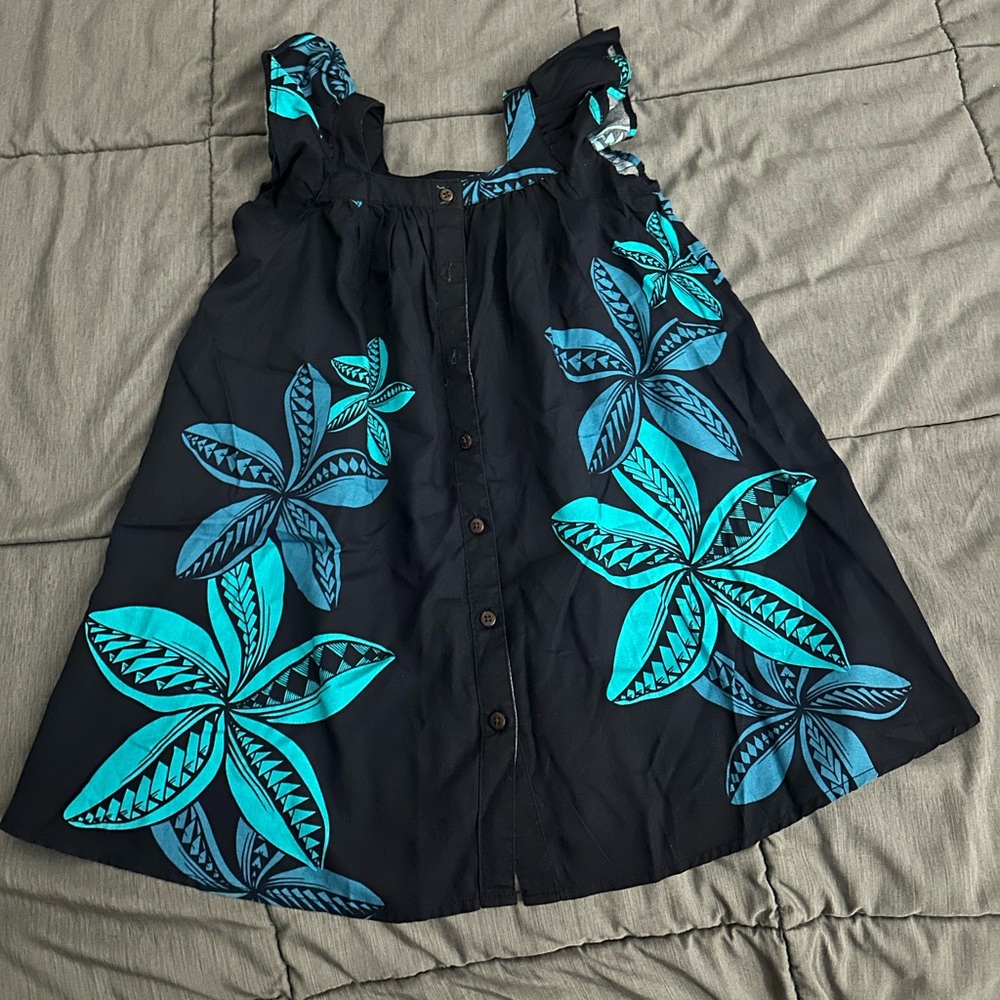 Tanoa Navy and Blue Patterned Top
